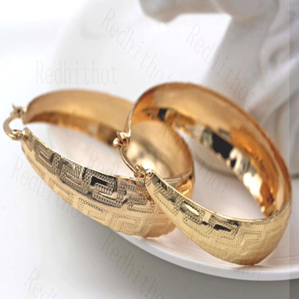 New Gold Filled Vintage Hoop Earrings, NICE EARRINGS, CUTE EARRINGS - Picture 3 of 5